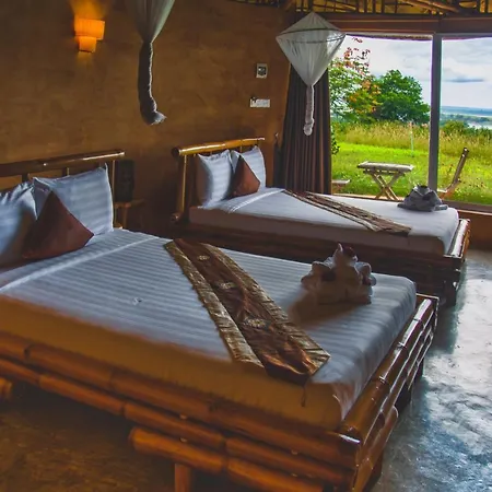 Hanchey Bamboo Resort Kampong Cham Exterior photo